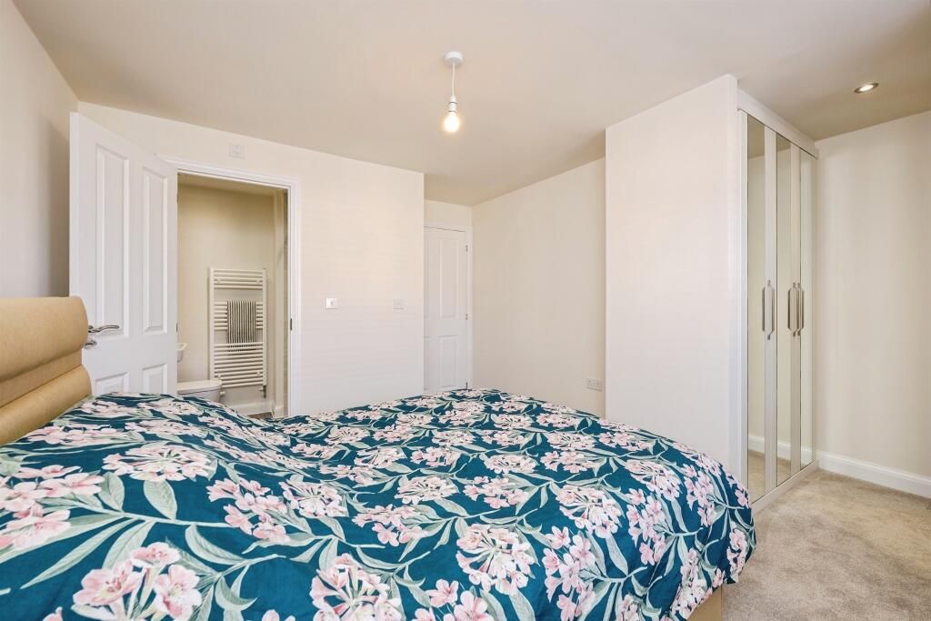 Additional image 6 of 3 bed property to rentLulworth Place, Peterborough PE7