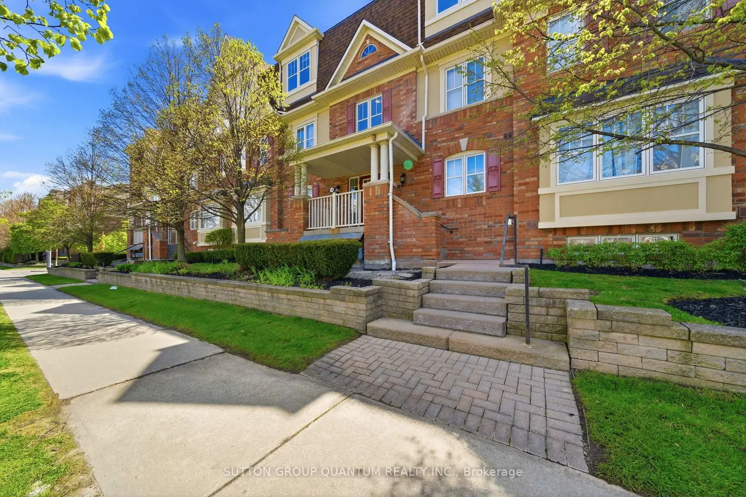 594 Shoreline Drive 3