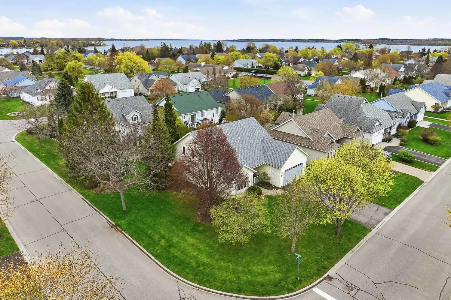 33 Lockwood Drive