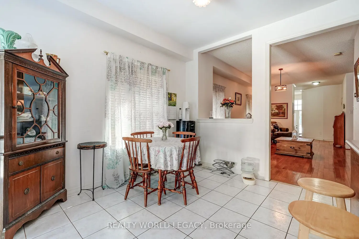 Additional image 5 of 2313 Newcastle Crescent