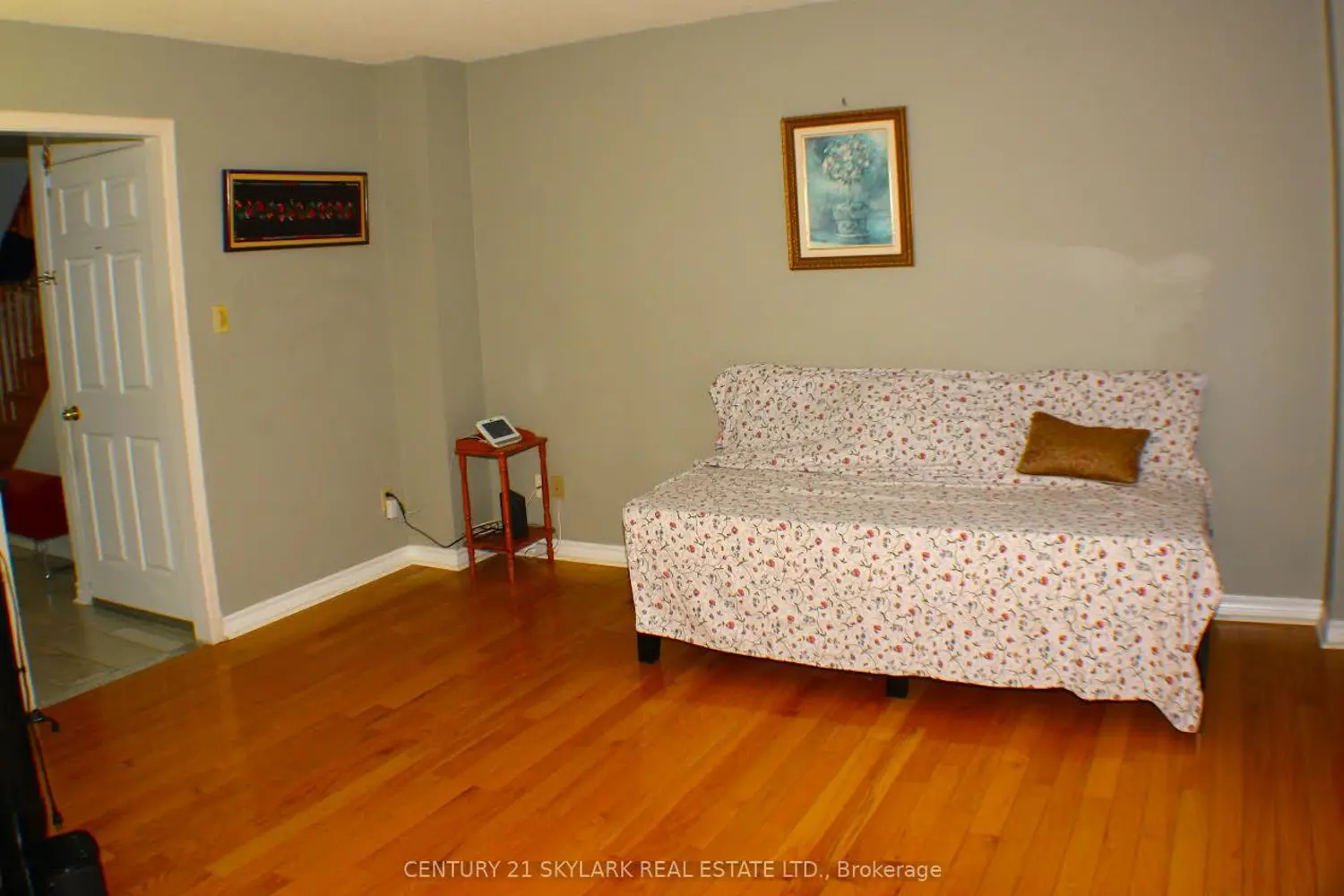 Additional image 4 of 173 Lech Walesa Drive