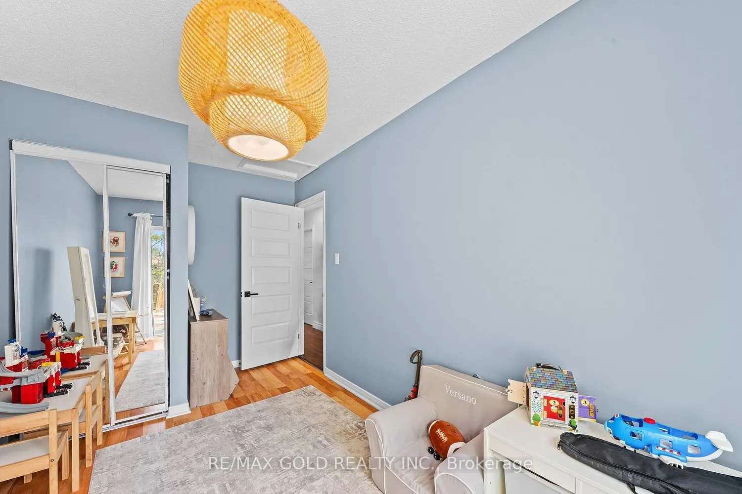 Additional image 9 of 128 Martindale Crescent
