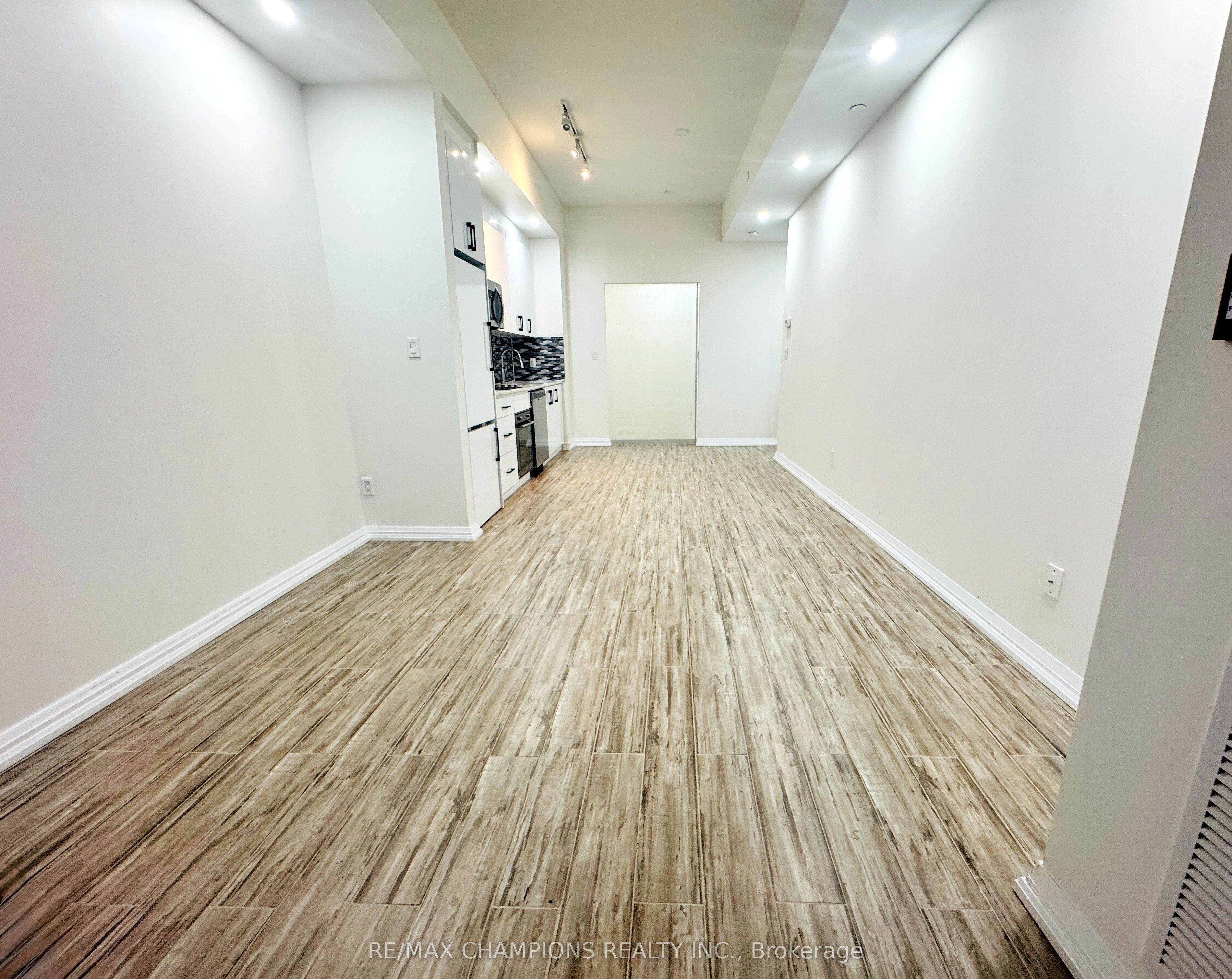 Additional image 5 of 103-460 Adelaide Street E, Toronto, ON, M5A 1N6
