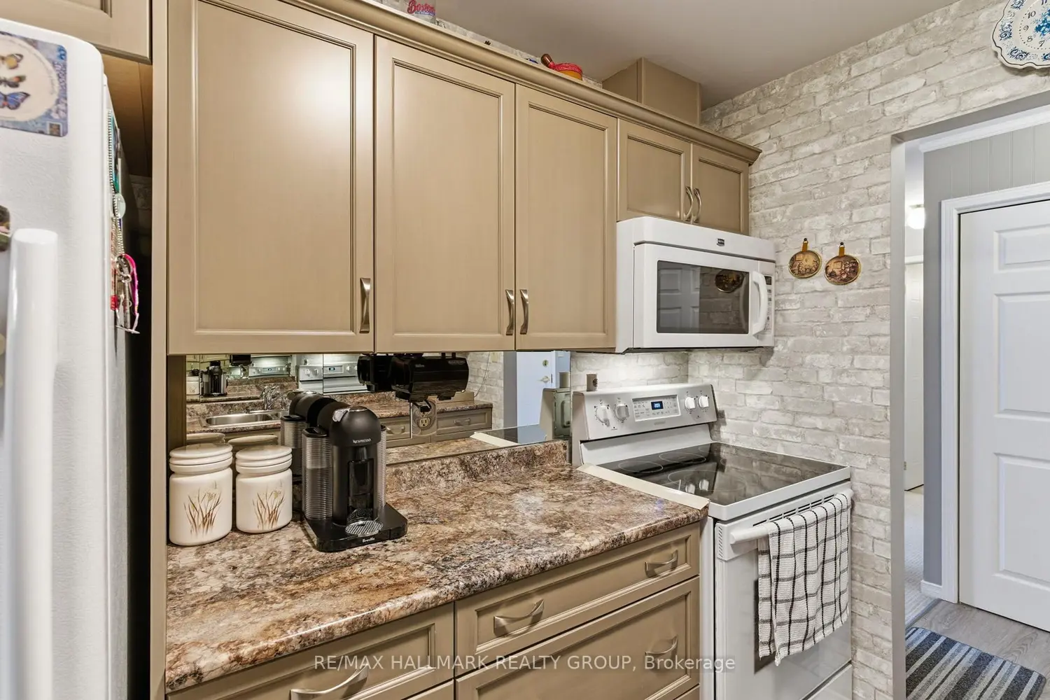 Additional image 7 of 1100 Millwood Avenue 304