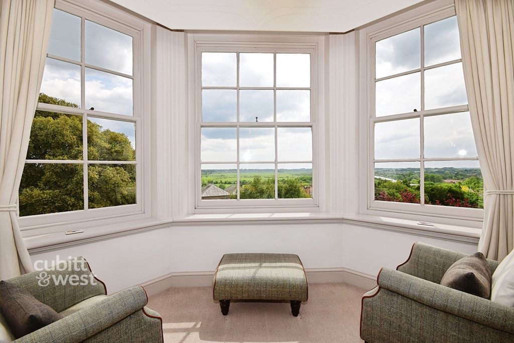 Additional image 3 of 2 bed flat to rentLondon Road, Arundel BN18