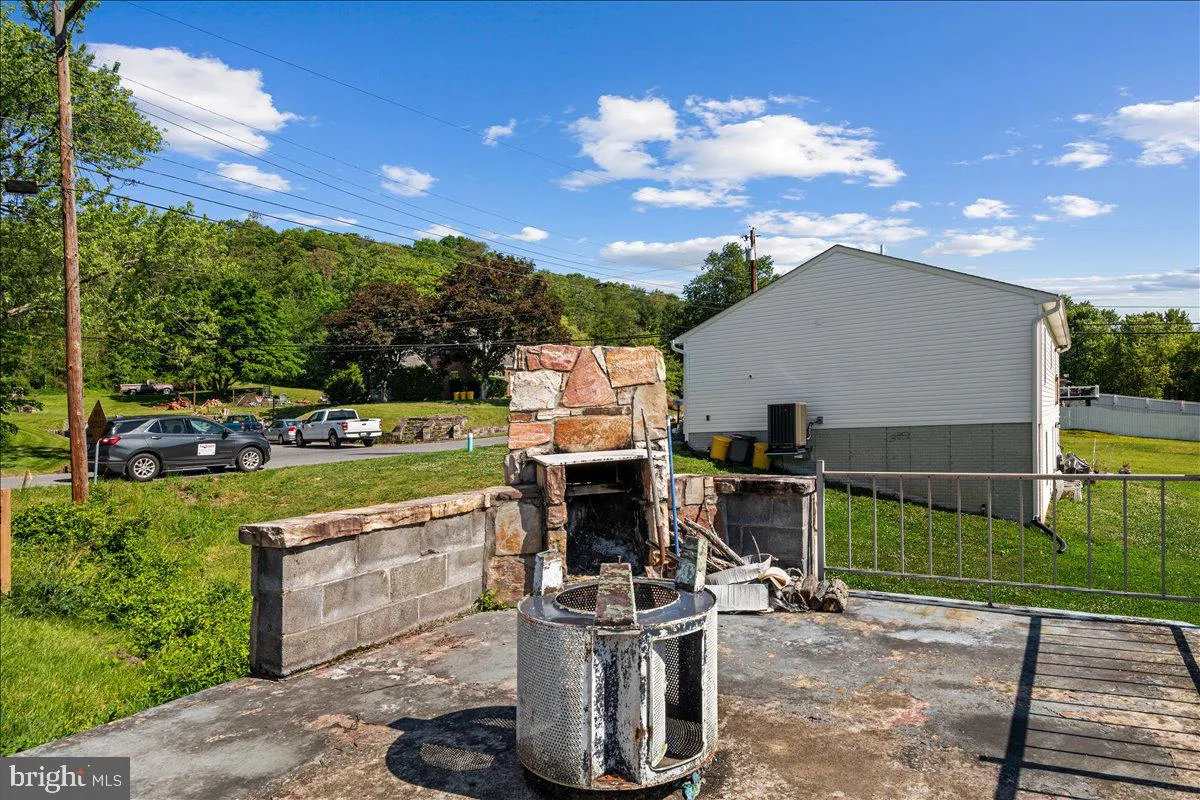 Additional image 81 of 246 Maryland Avenue, Hancock, MD 21750
