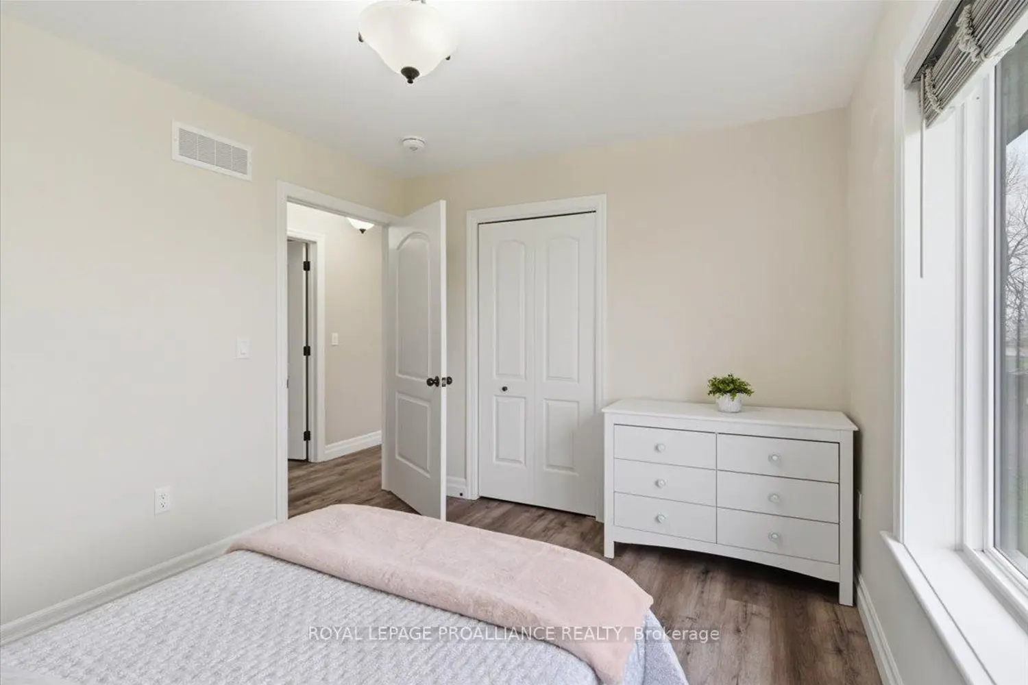 Additional image 10 of 70 Livingwood Crescent