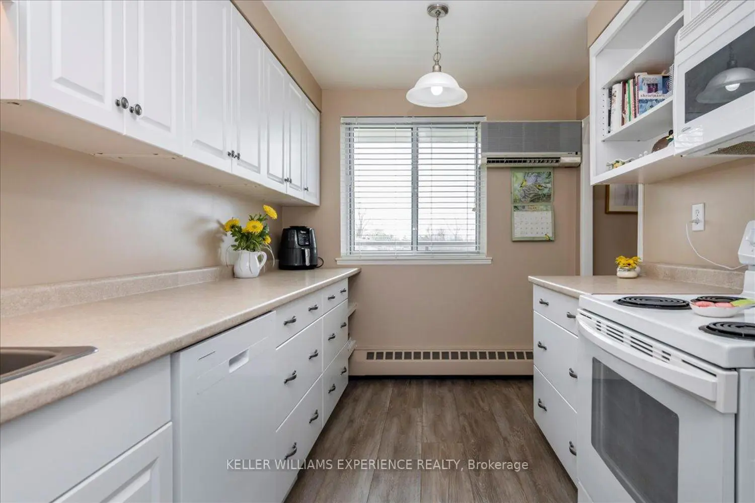 Additional image 8 of 414 Blake Street 508