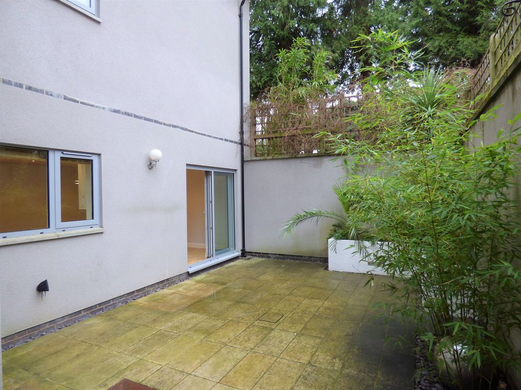 Additional image 14 of 2 bed flat to rentCrystal Mount, 59, Albert Road North, Malvern WR14