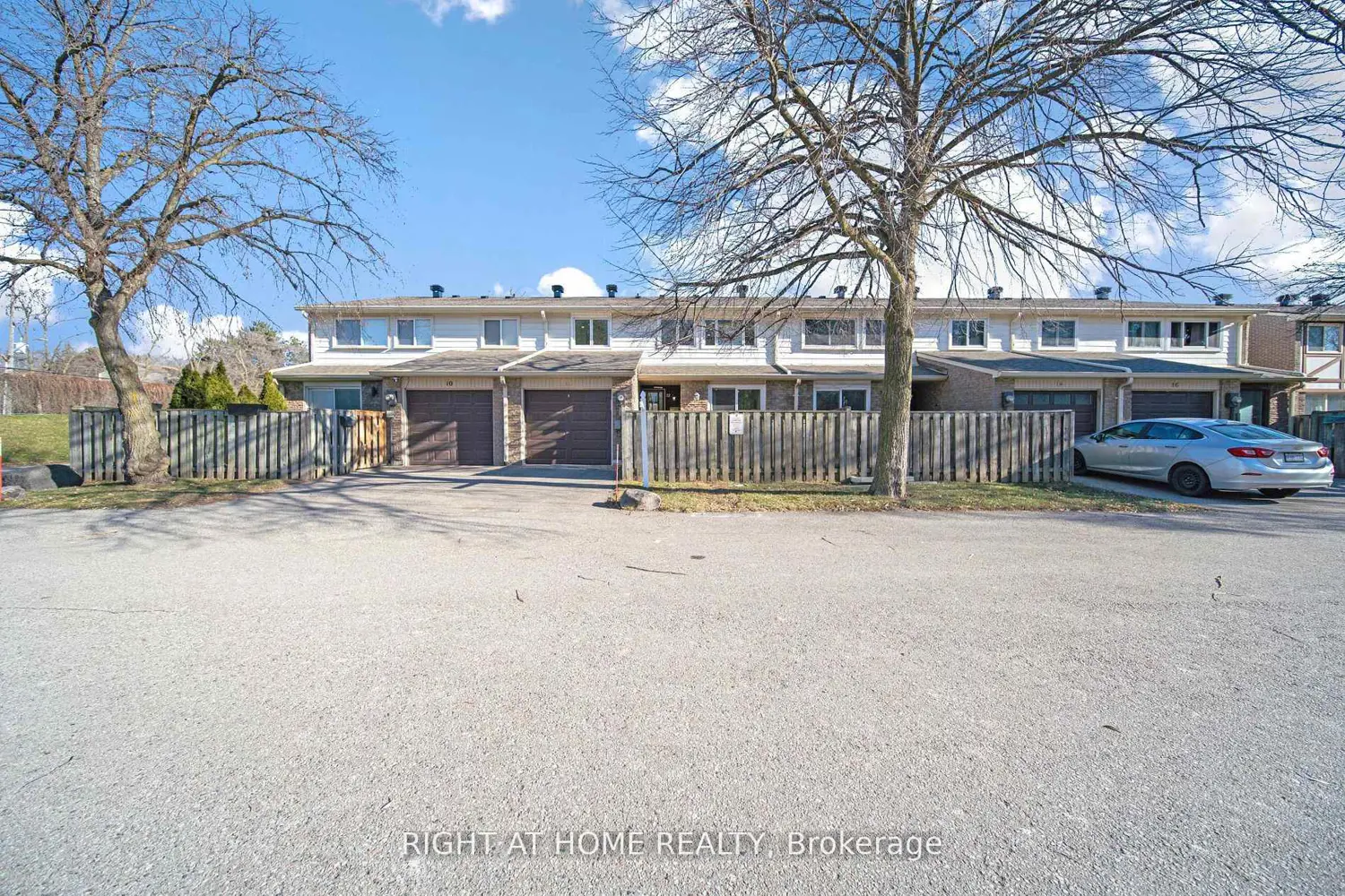 Additional image 3 of 12 Lace Fernway Way