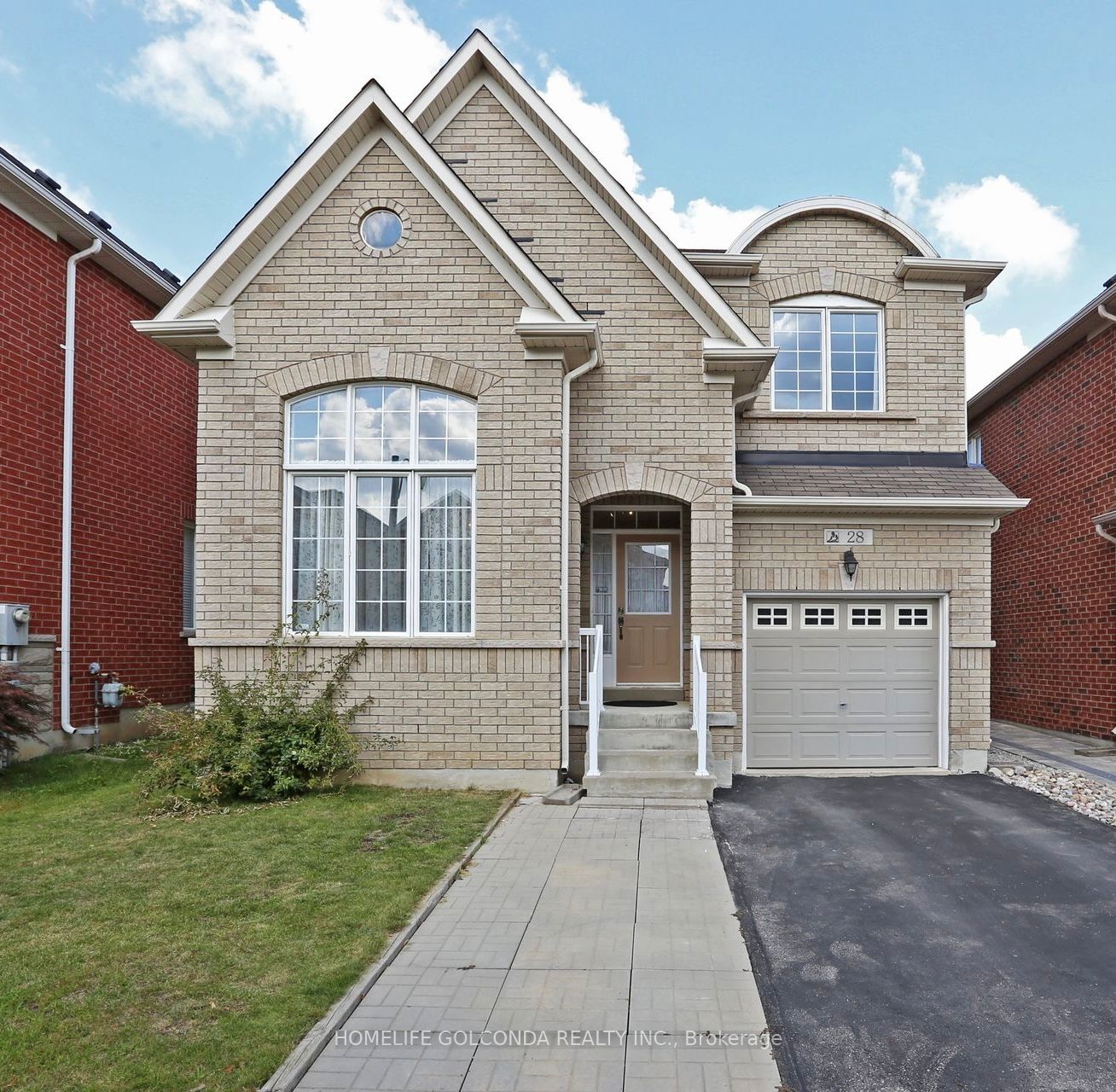 28 Barnstone Drive, Markham, ON, L6E 2B3