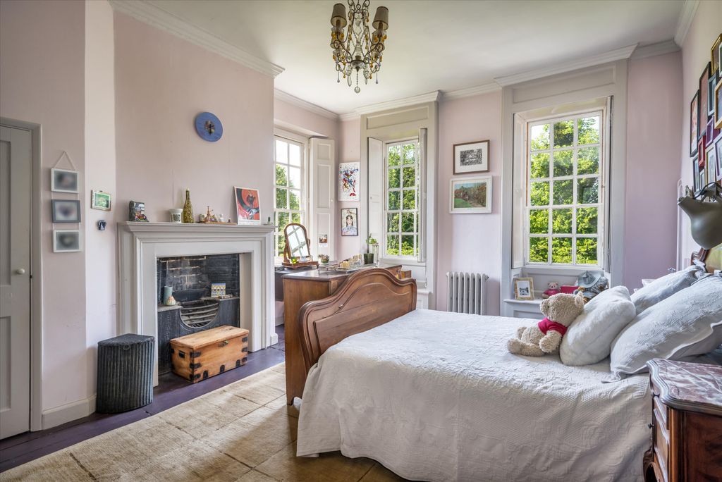 Additional image 15 of 8 bed detached house for saleHigh Street, Penshurst, Tonbridge TN11
