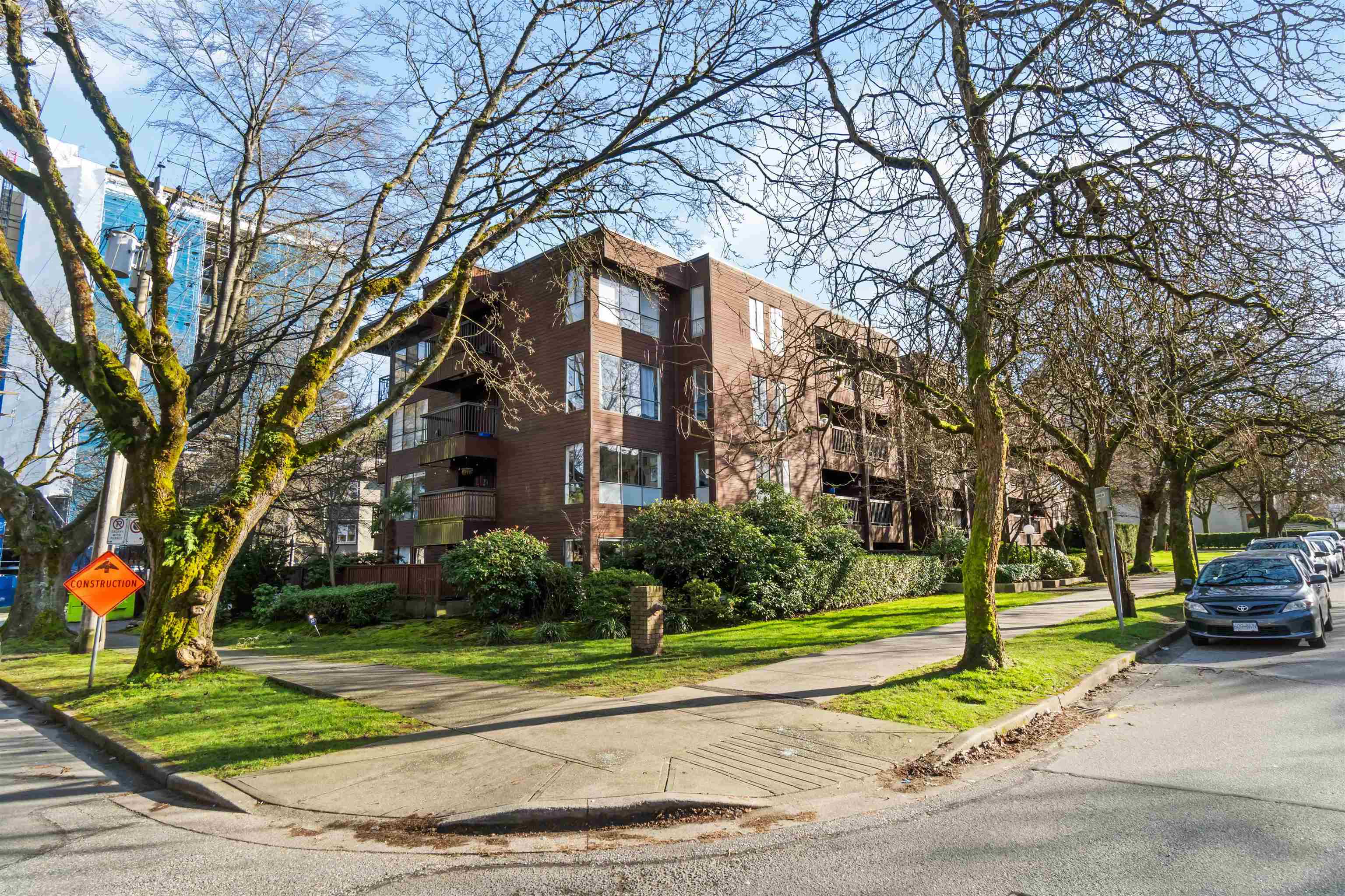 402-2920 Ash Street, Vancouver, BC, V5Z 4A6