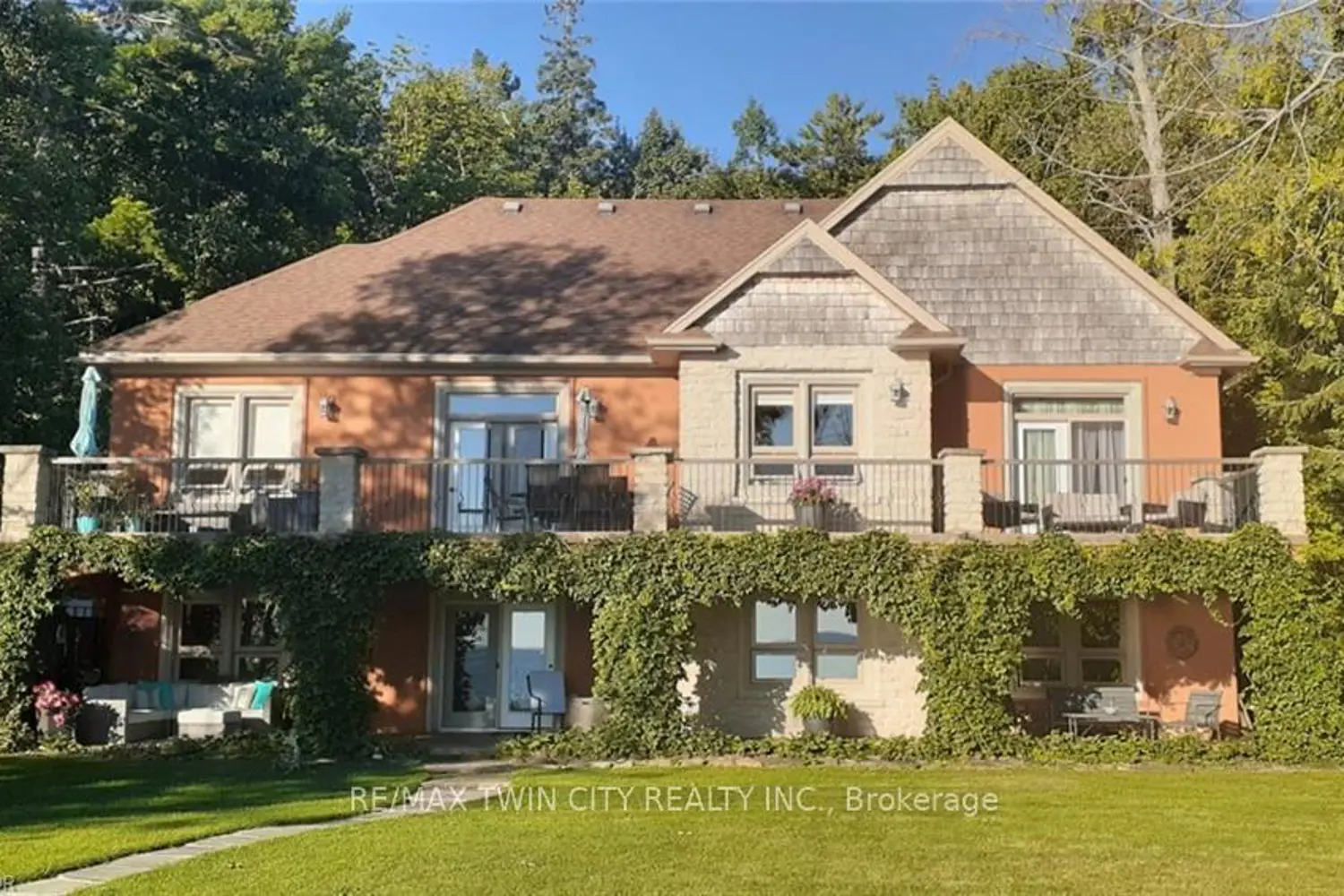 Additional image 2 of 504617 Grey Road 1