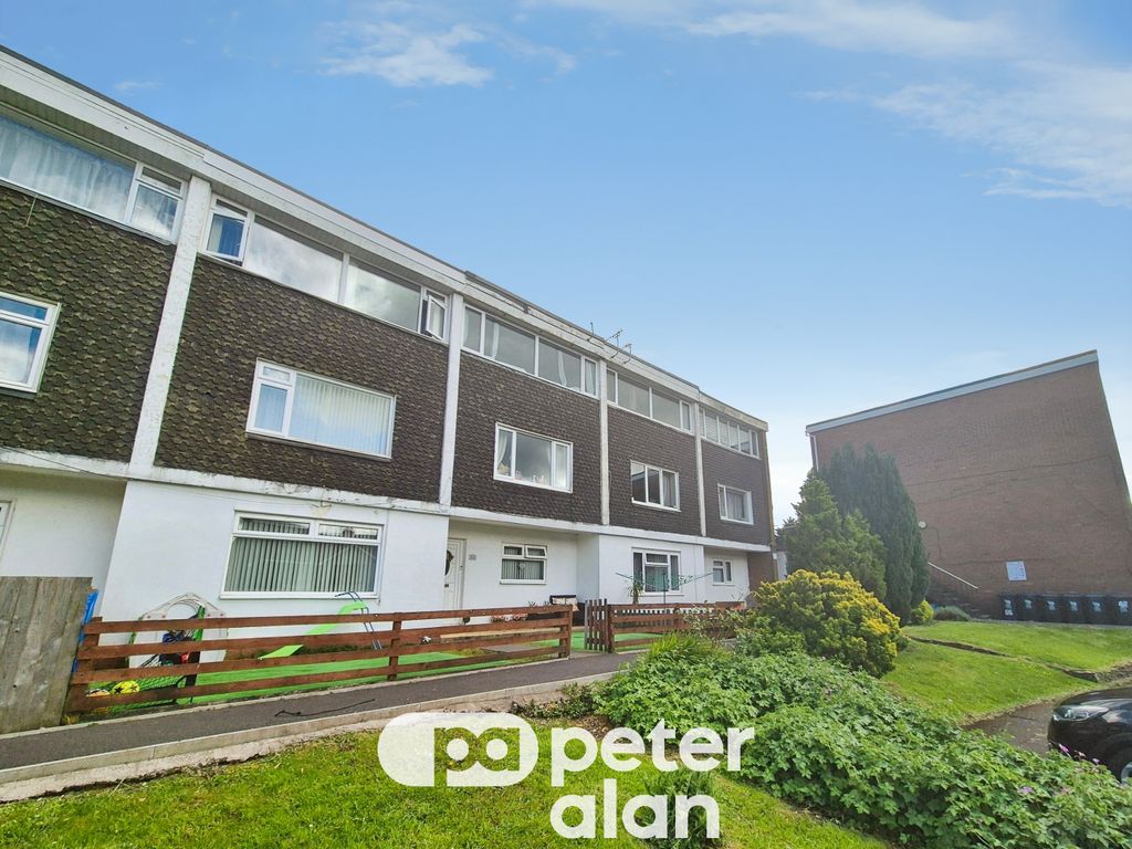 2 bed maisonette to rentAllt-Yr-Yn Crescent, Newport NP20