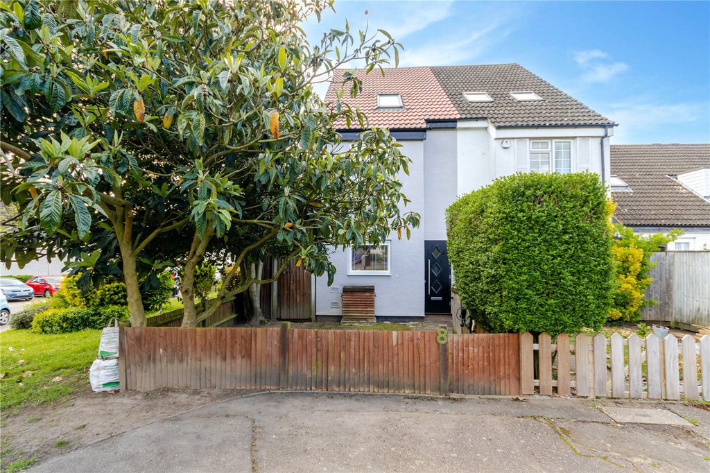 Additional image 16 of 4 bed semi-detached house for saleHinkley Close, Harefield, Uxbridge UB9