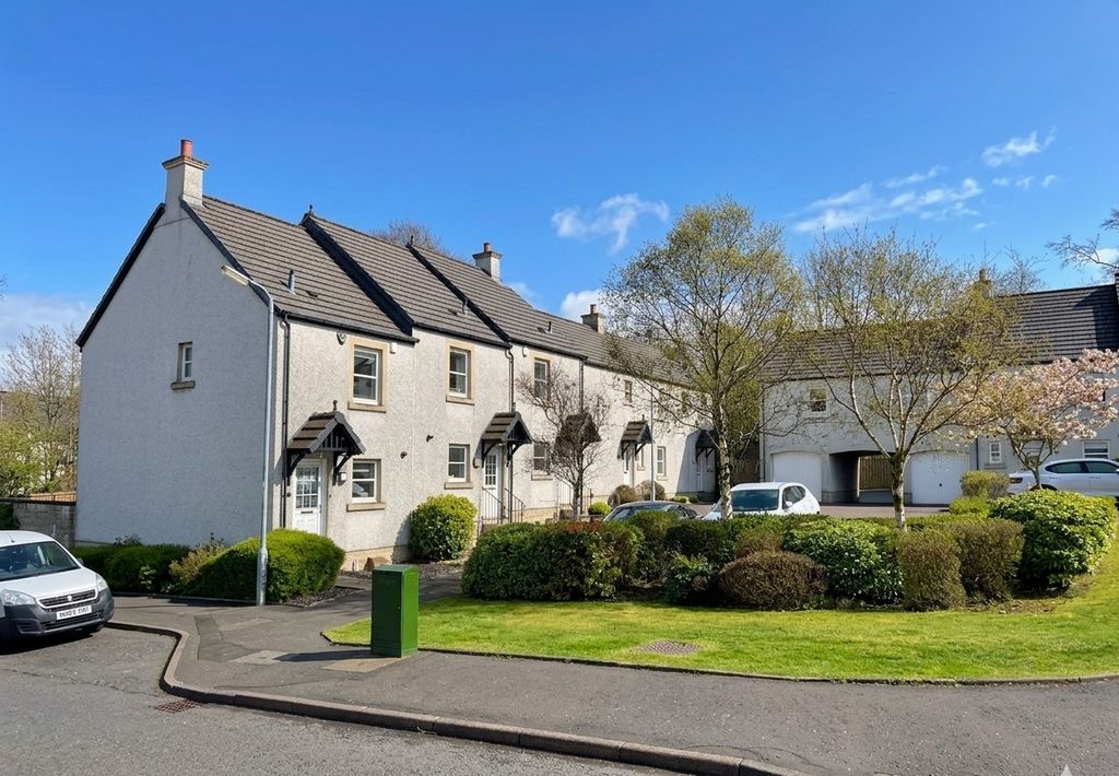 2 bed terraced house to rentMallots View, Newton Mearns, Glasgow G77