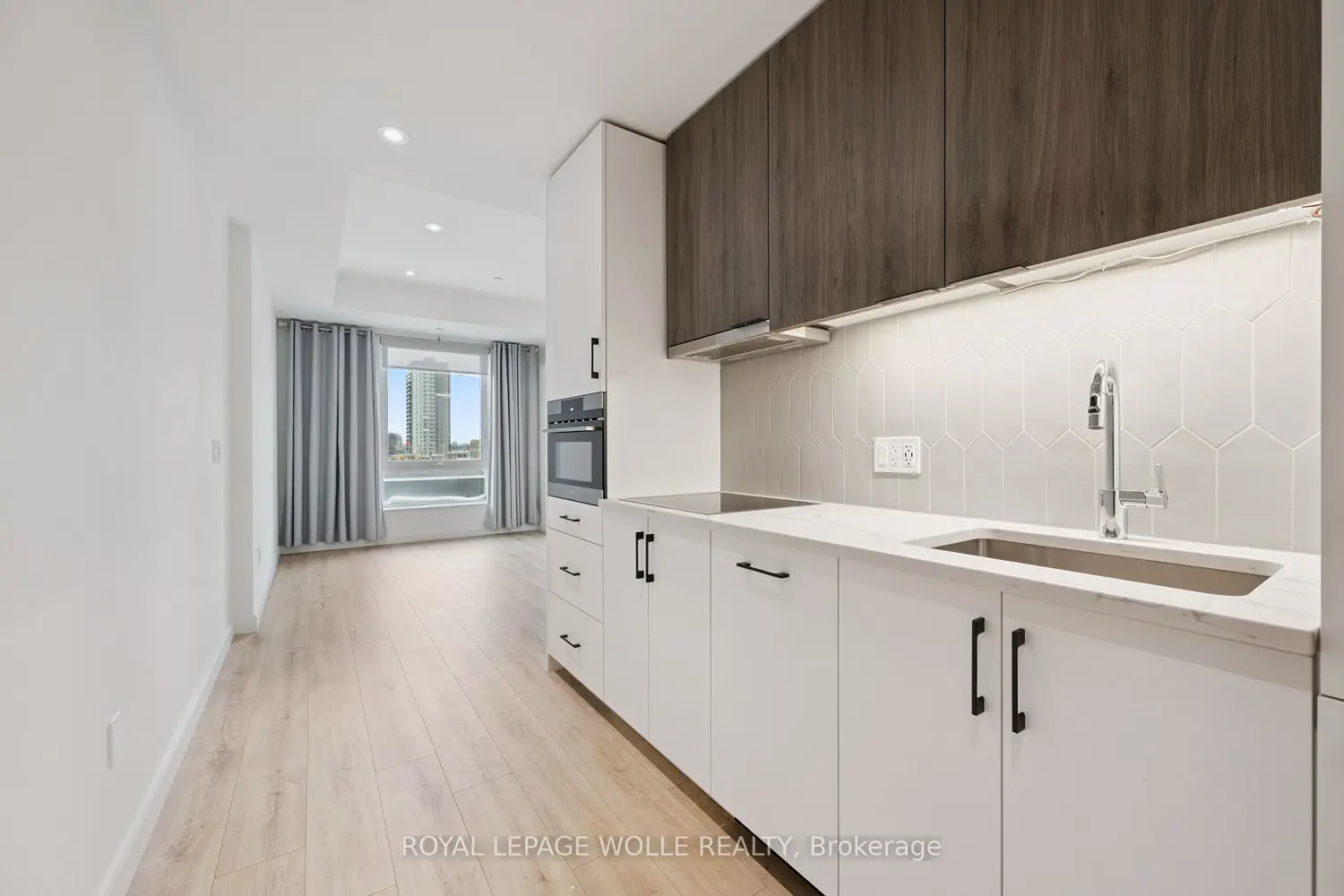 Additional image 6 of 741 King Street 304