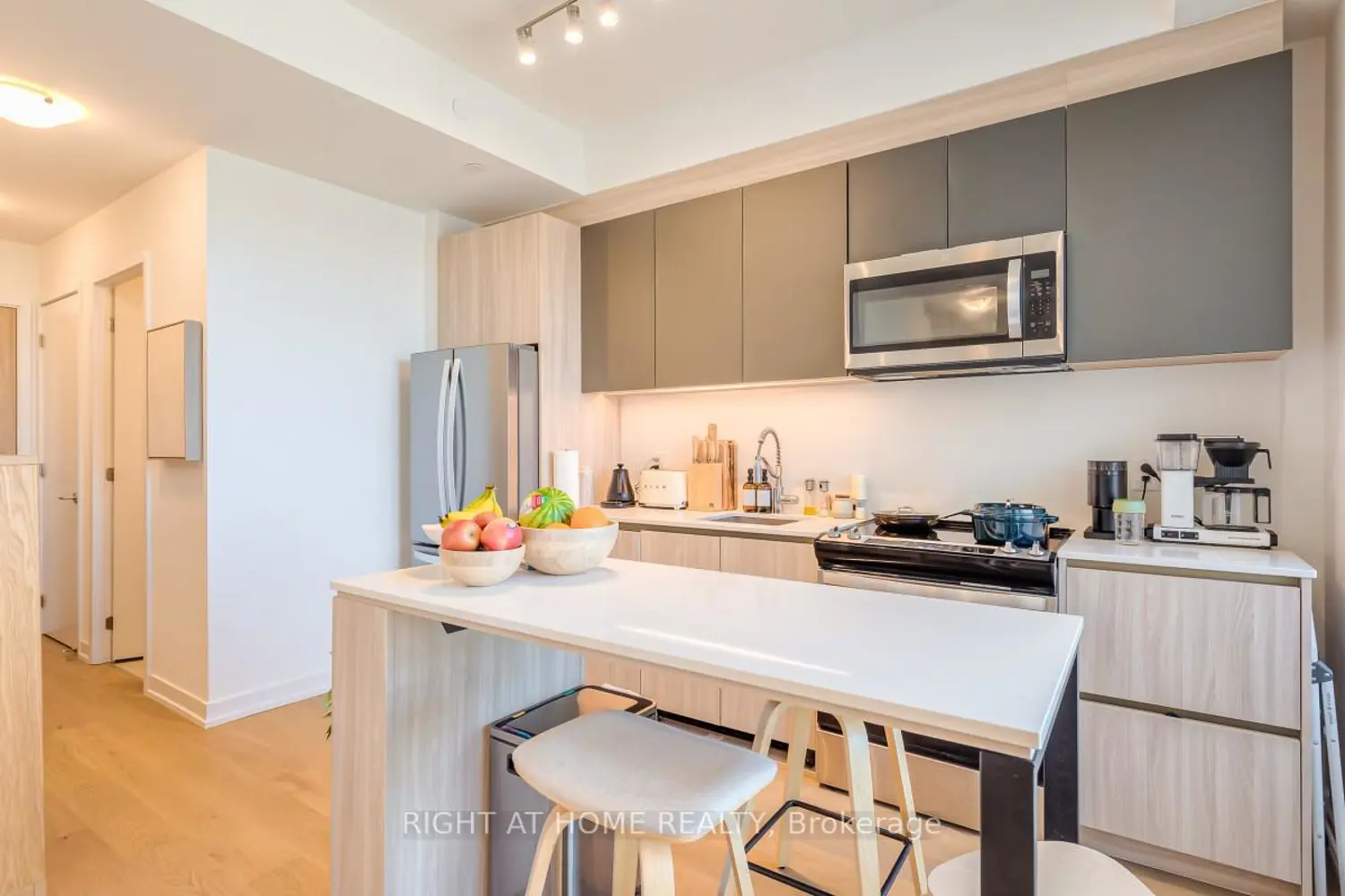 3100 Keele Street 1211 photo 4