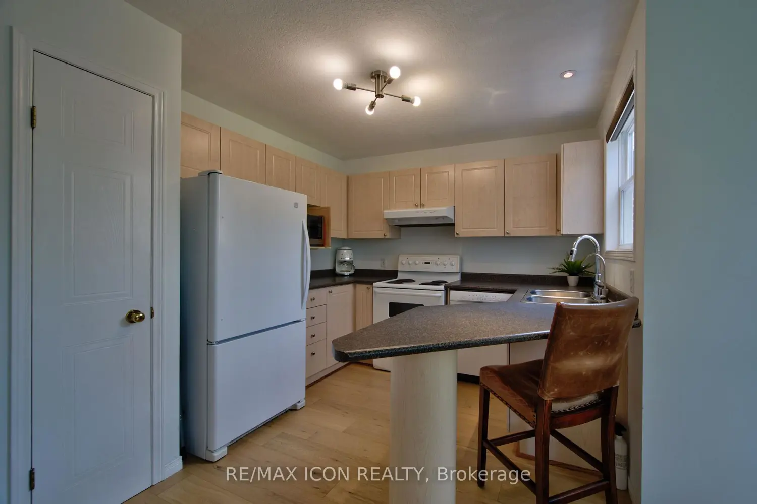 Additional image 7 of 742 Brookmill Place