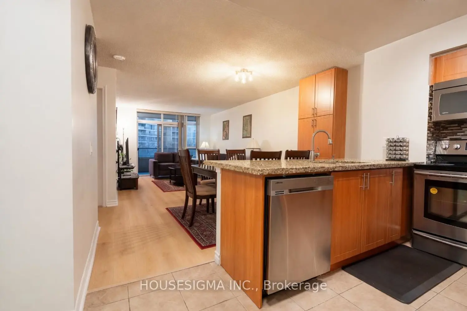 Additional image 4 of 35 Kingsbridge Garden Circle 513