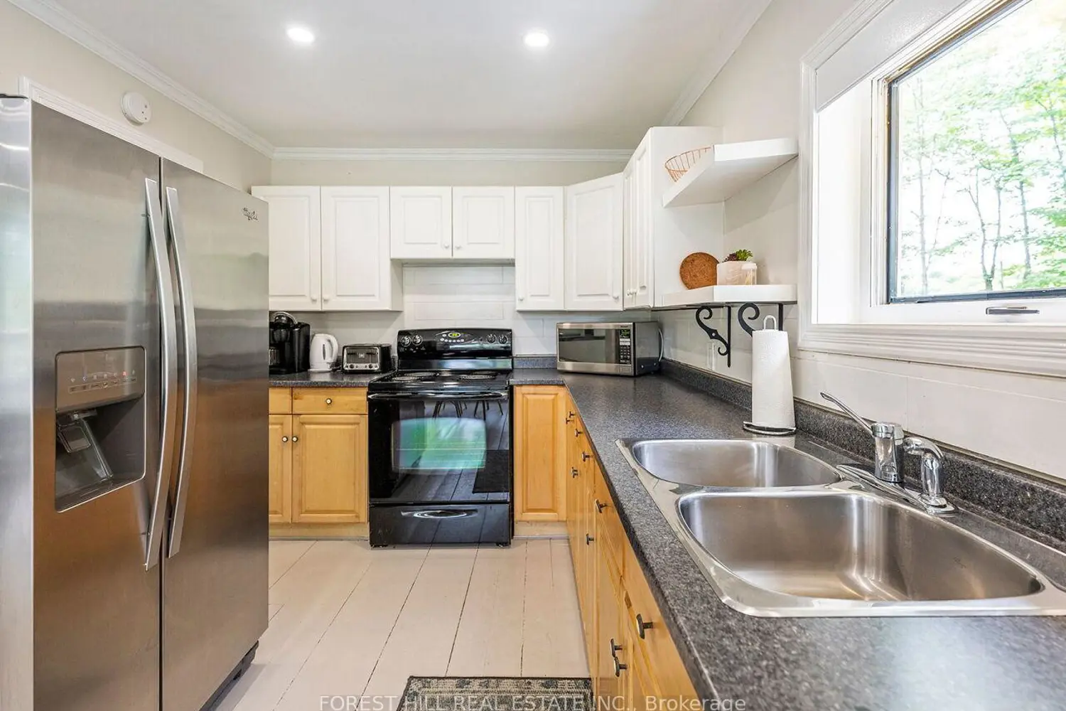 Additional image 19 of 1006 Youngs Road #8
