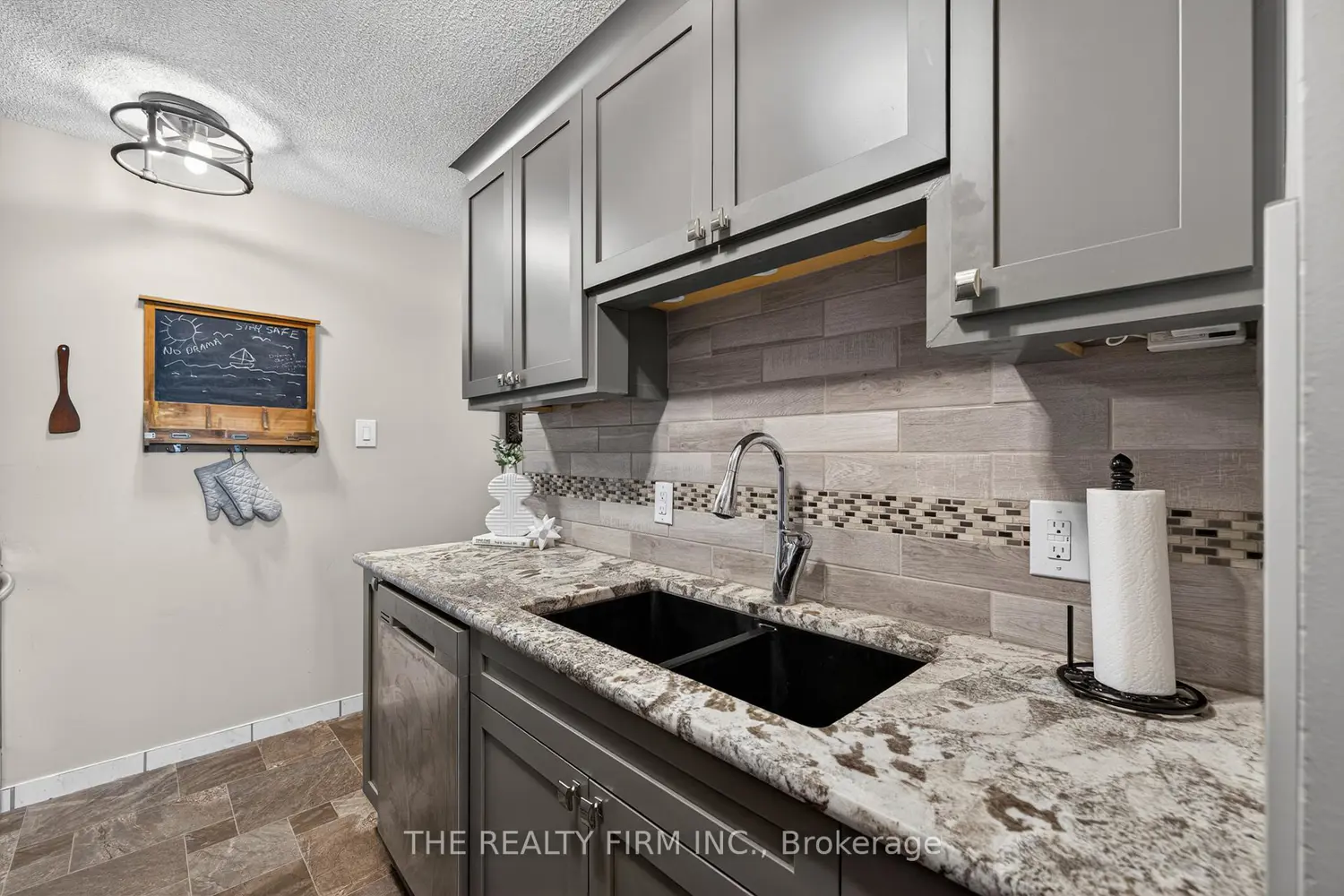 Additional image 10 of 1103 Jalna Boulevard 705