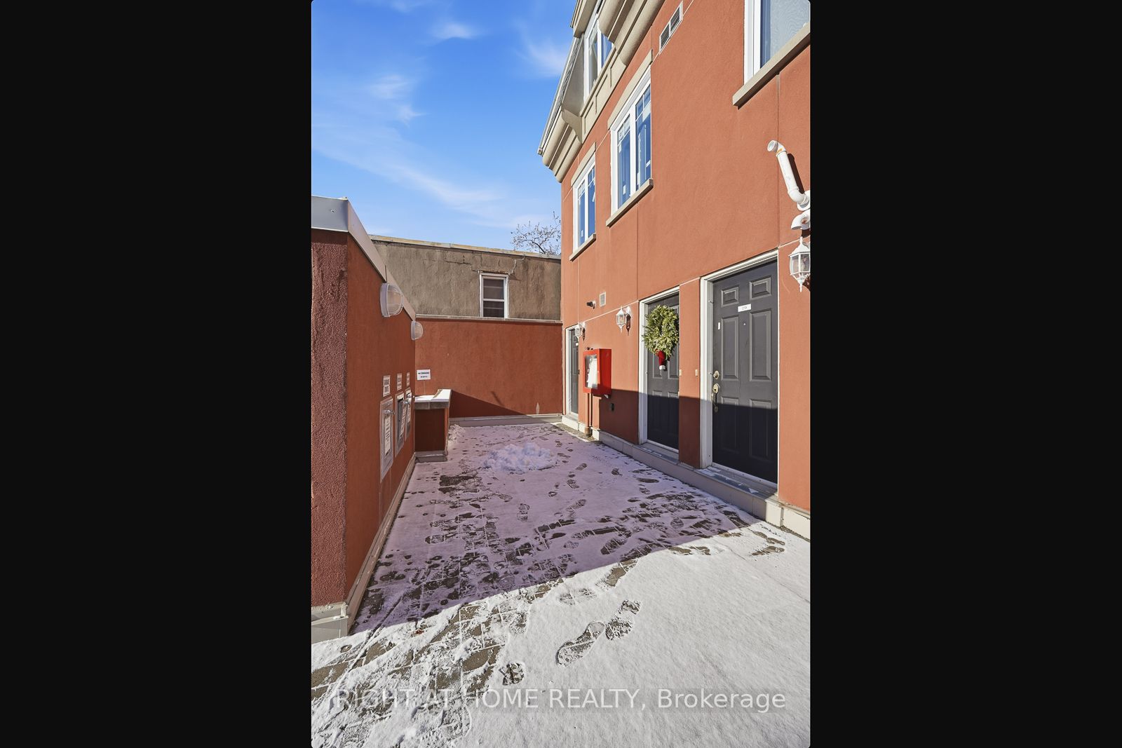 Additional image 5 of 217-3400 Lake Shore Boulevard W, Toronto, ON, M8W 4Z9