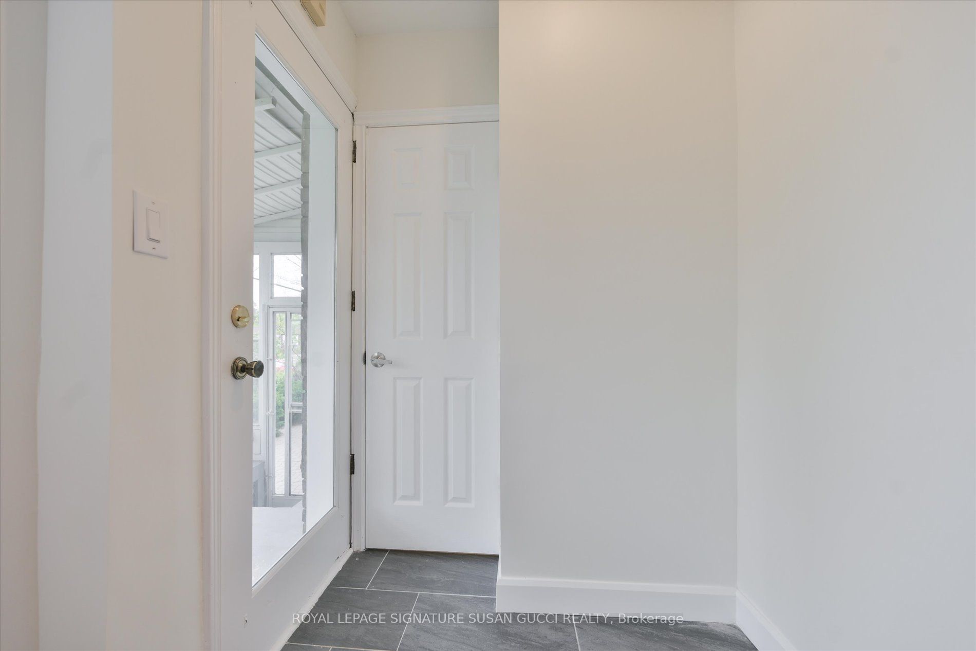 Additional image 4 of 388 O'connor Drive, Toronto, ON, M4J 2W1