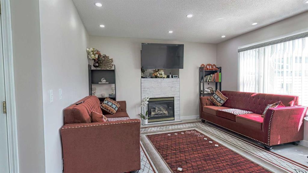 Additional image 5 of 54 Saddlecreek Crescent NE, Calgary, AB, T3J 4R9