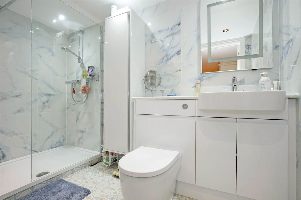 Additional image 10 of 3 bed flat for saleWindsor Terrace, Clifton, Bristol BS8