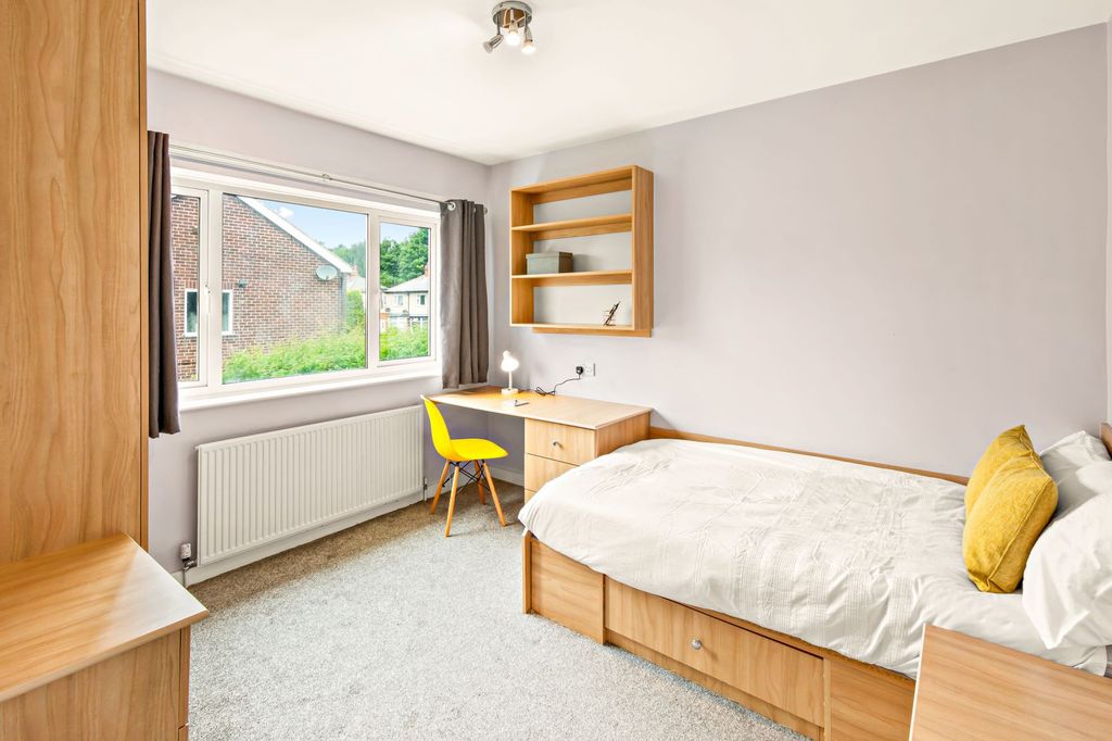 Additional image 4 of 8 bed shared accommodation to rentStanmore Crescent, Leeds LS4