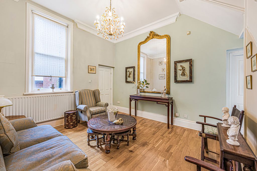Additional image 5 of 3 bed flat for saleBeechfield Road, Alderley Edge, Cheshire SK9