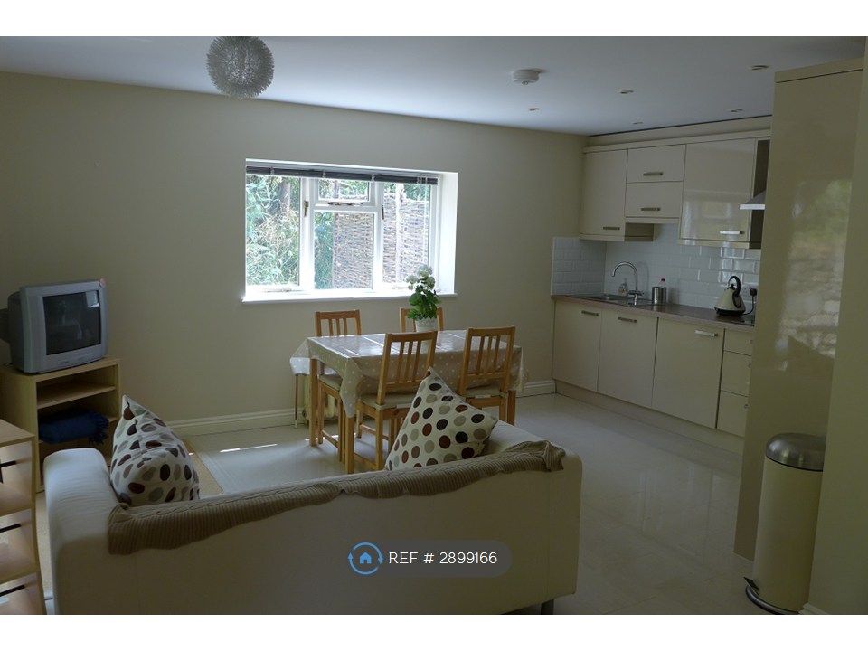 Additional image 4 of 1 bed maisonette to rentHome Orchard Studio, Box SN13