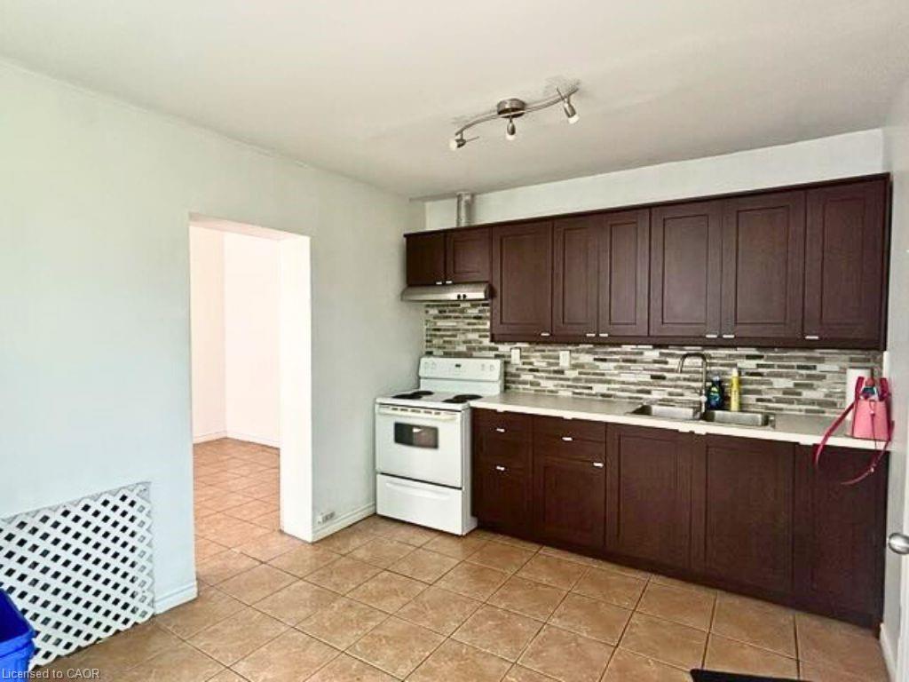 Additional image 4 of 4-69 Sherman Avenue S, Hamilton, ON, L8M 2P8