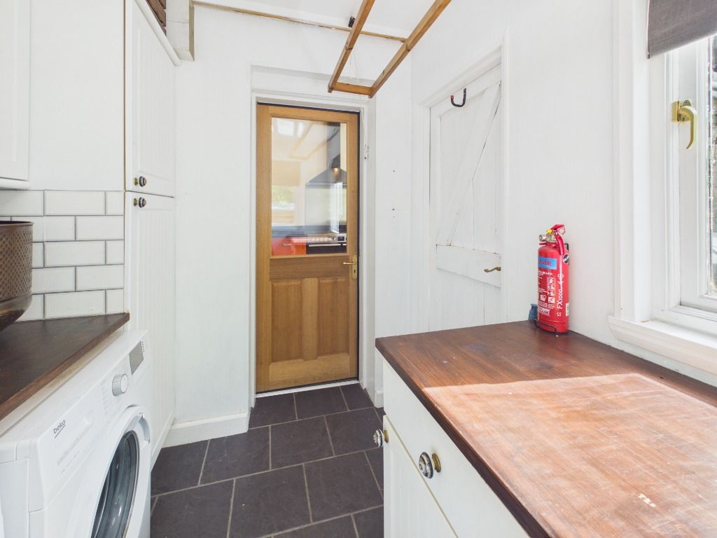 Additional image 7 of 5 bed detached house to rentBuckstone Terrace, Fairmilehead, Edinburgh EH10