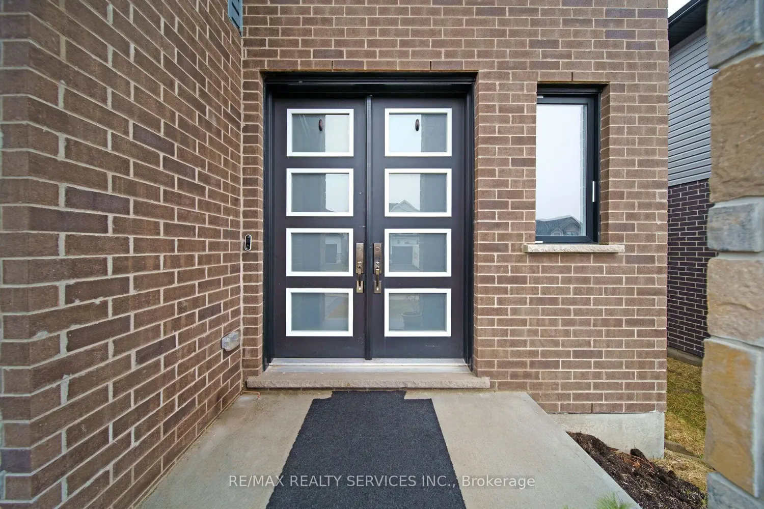Additional image 3 of 1891 Fountain Grass Drive