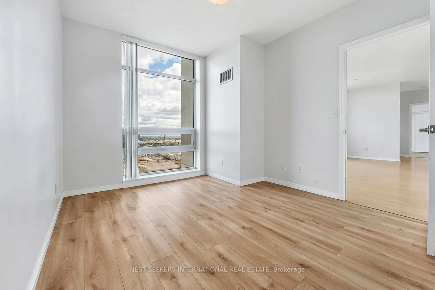 Additional image 7 of 215 Queen Street 2309