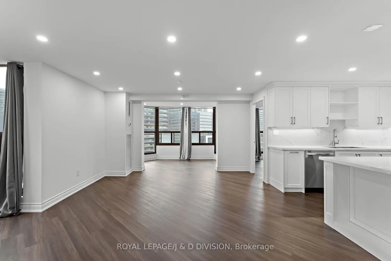 Additional image 2 of 33 Elmhurst Avenue 1201