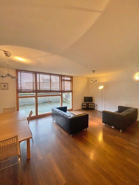Additional image 3 of 2 bed flat to rentMavisbank Gardens, City Centre, Glasgow G51
