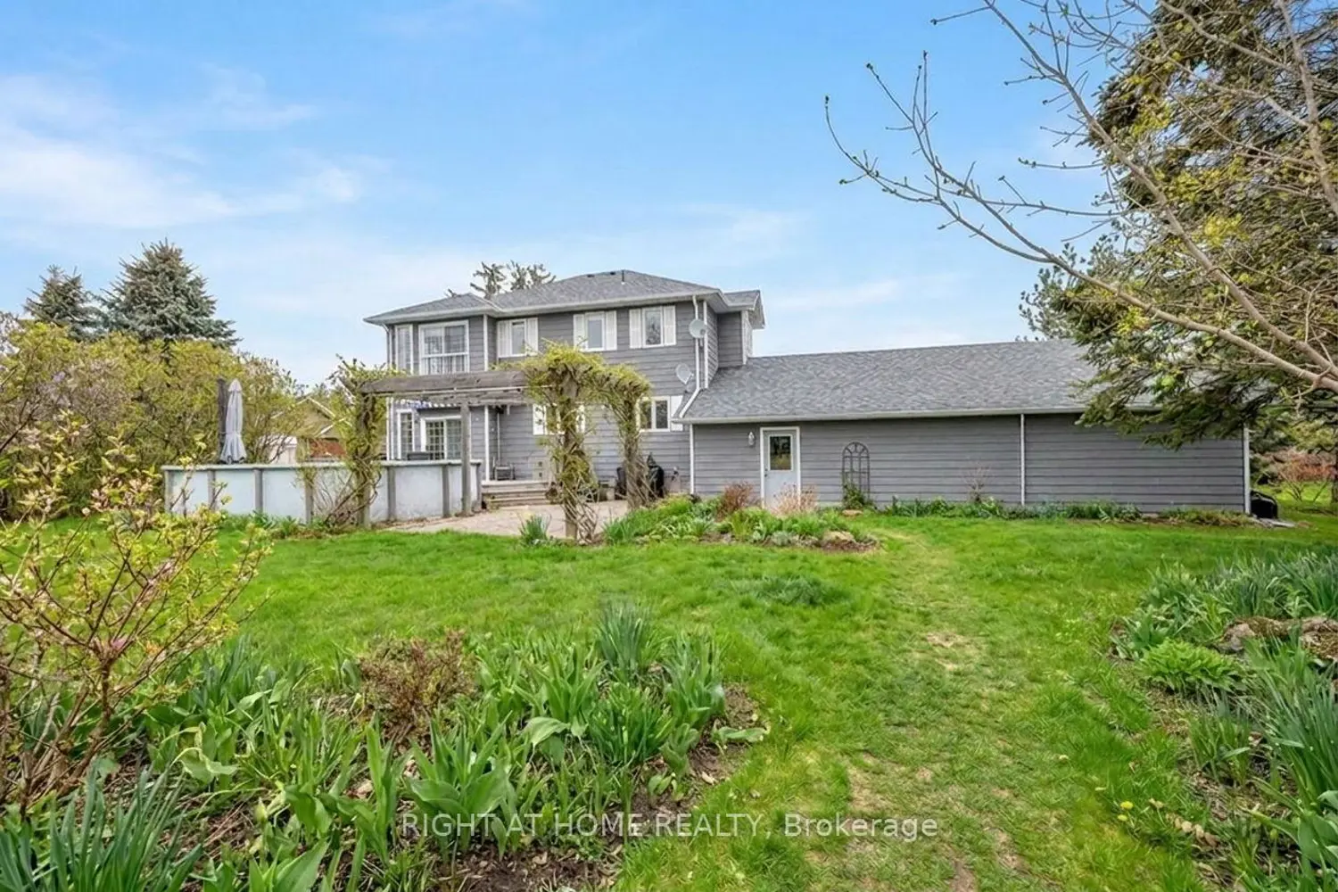 54 Highland Drive photo 5