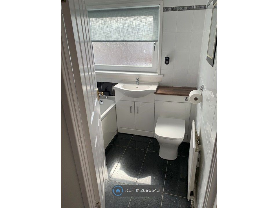 Additional image 9 of 2 bed semi-detached house to rentGibb Street, Chapelhall, Airdrie ML6