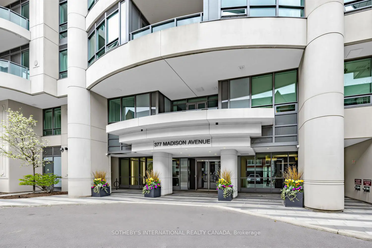 377 Madison Avenue 714