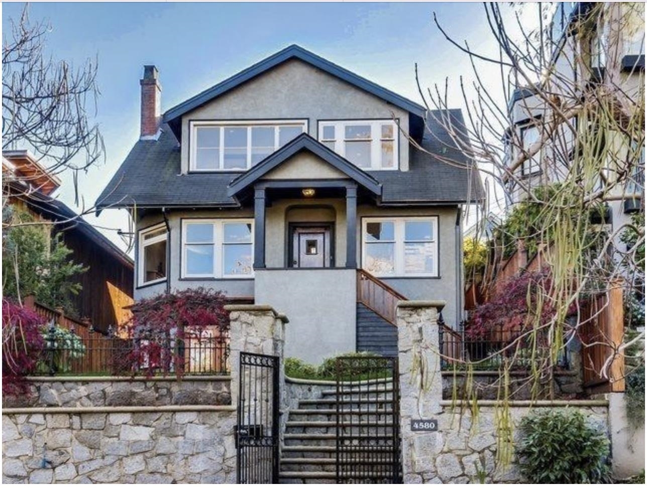 4580 1st Avenue W, Vancouver, BC, V6R 1H8