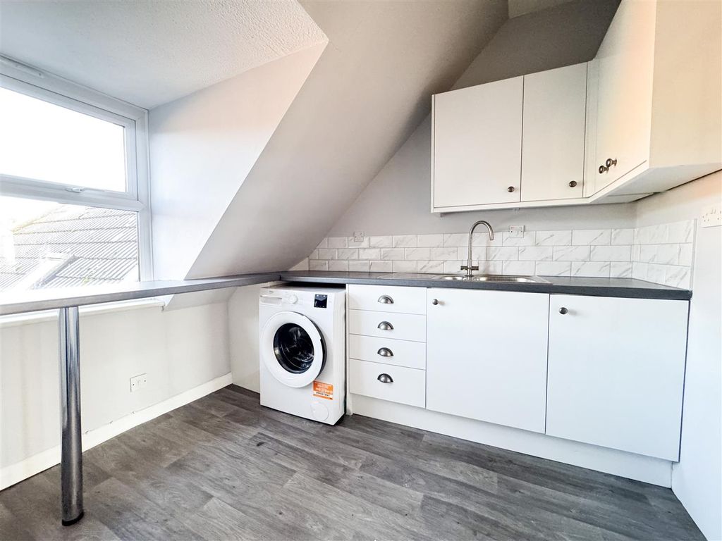 Additional image 7 of 2 bed maisonette for saleMeads Street, Eastbourne BN20