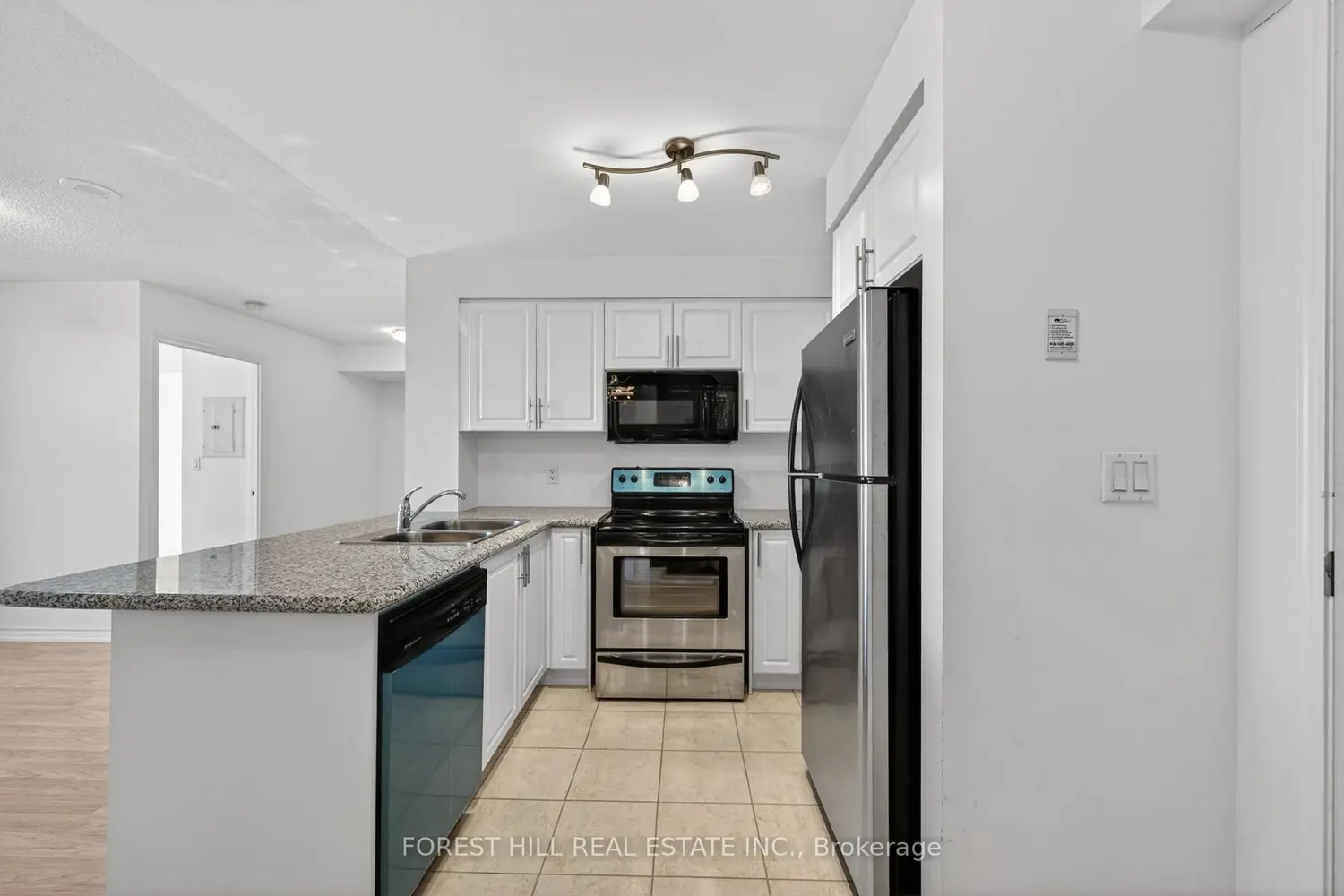 Additional image 5 of 18 Harding Boulevard 1121