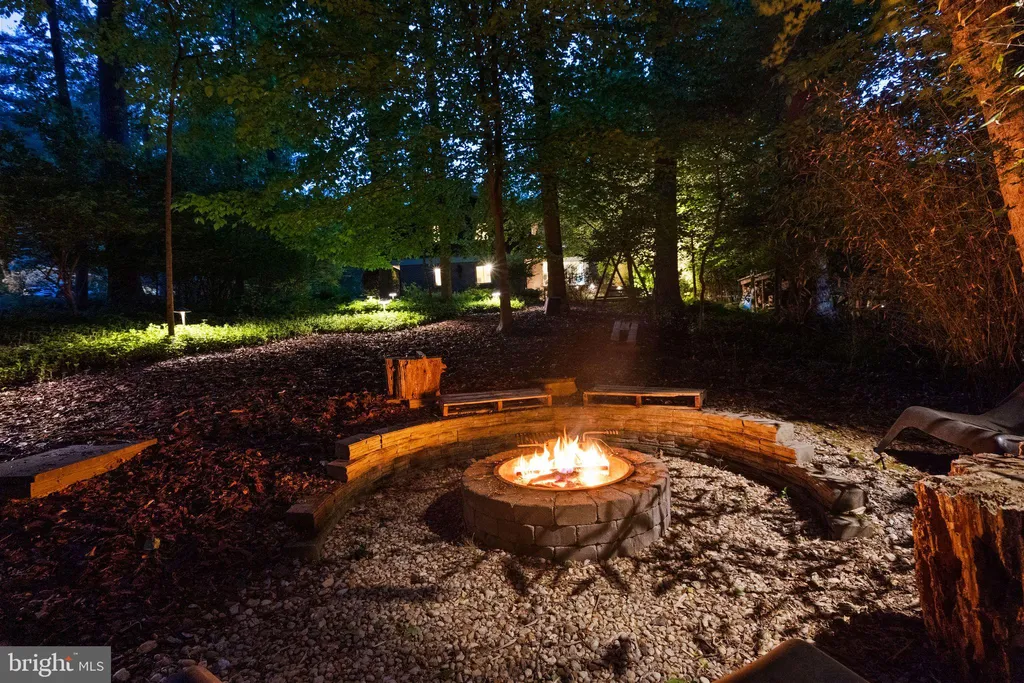 Additional image 15 of 8034 Park Overlook Drive, Bethesda, MD 20817