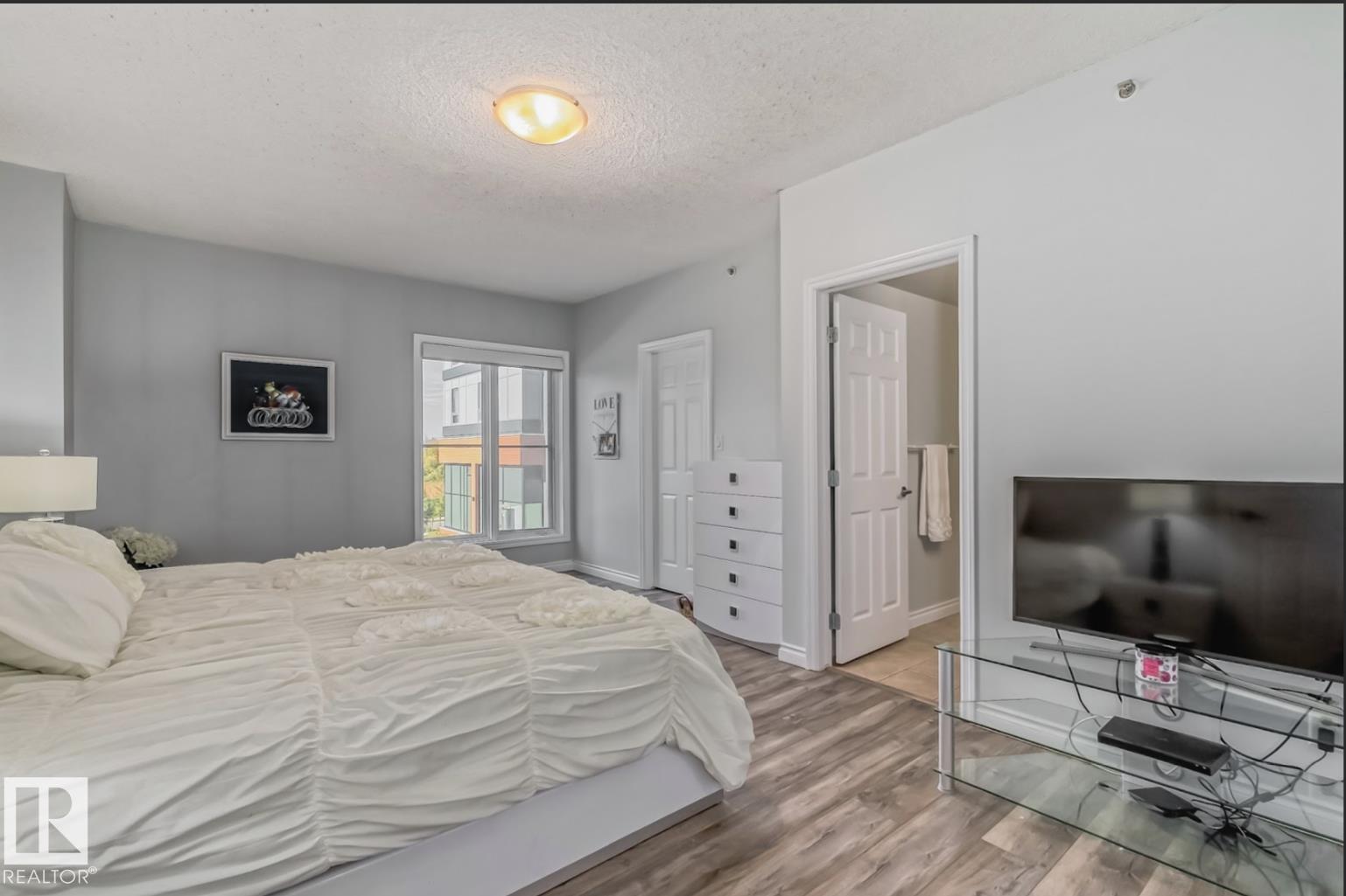 Additional image 5 of 108-10108 125 Street NW, Edmonton, AB, T5N4B6