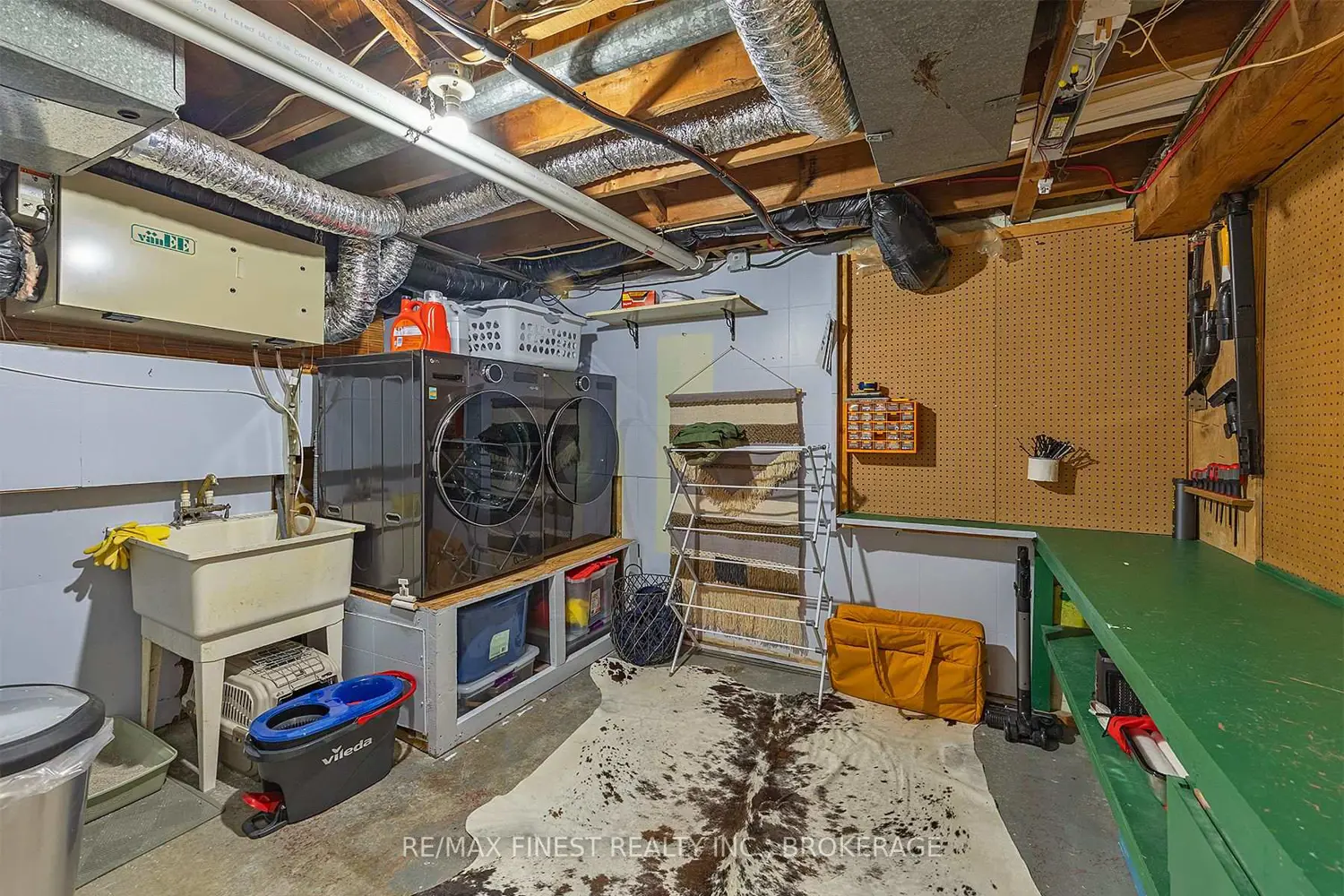 Additional image 12 of 1429 Avondale Crescent