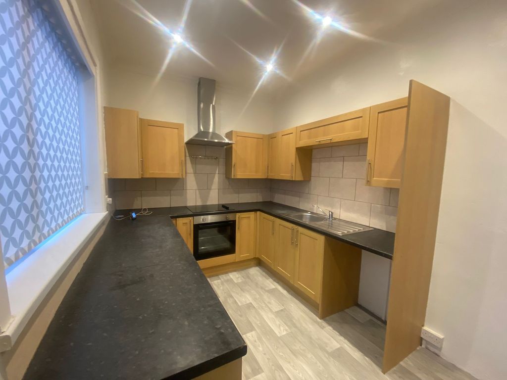 Additional image 6 of 4 bed semi-detached house to rentBridge Street, Maesteg CF34